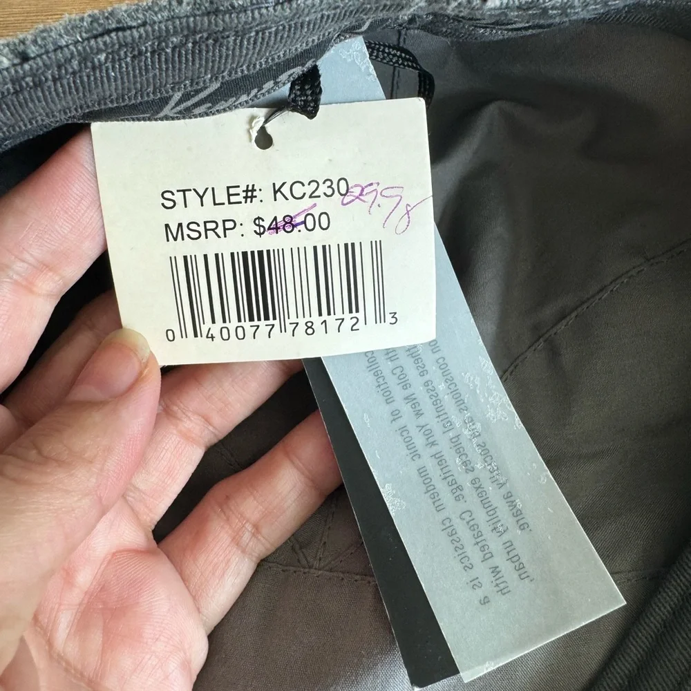 NWT Kenneth Cole Gray Newsboy Cap